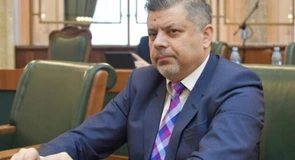 USR a depus o inițiativă legislativă care vizează creșterea plafonului de amortizare a autovehiculelor electrice la 2.500 de lei