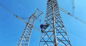 Transelectrica scoate la licitație construcția unei noi linii electrice de 400 kV în Dobrogea