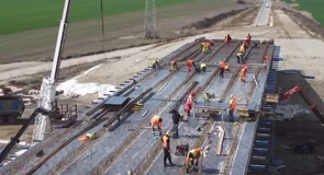 Autostrada Moldovei A7. Lotul ajuns la aproape 99% care depinde de un pasaj pentru a fi deschis luna viitoare VIDEO