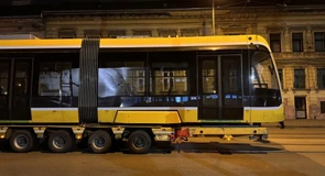 Producătorul turc Bozankaya a livrat primul tramvai din lotul de 17 pe care le construiește pentru Primăria Municipiului Timișoara