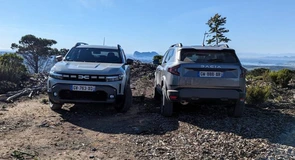 SUV-urile Dacia, vândute și cu doar două locuri și spațiu mare pentru transportul mărfurilor