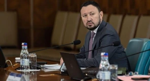 Mircea Fechet și Bogdan Ivan, miniștrii Mediului și Industriei, nu sunt de acord cu anularea depunerii declarațiilor de avere