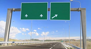 Bani pentru autostrăzi. România are proiecte rutiere de peste 35 miliarde de euro prin Programul Transport al UE, de unde poate lua doar 5,5 miliarde de euro