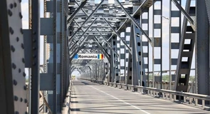 Podul Girgiu-Ruse va intra în reparație azi, de la 20.00 la 04.00 dimineața