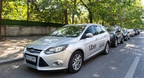 Anunț de la Uber pentru clienți, dar și pentru șoferi