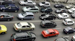 Scumpiri mari pentru șoferi de la 1 august. Cresc TVA și accizele la carburanți, se scumpește și rovinieta. Cât veți plăti în plus