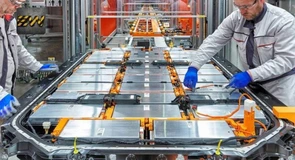 Mitsubishi decide să oprească investițiile în Ampere, divizia de mașini electrice a Renault
