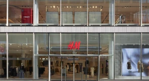 Anunț de la H&M pentru toți bucureștenii. Ce a inclus retailerul într-un magazin inaugurat în 2013