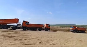 Autostrada Moldovei A7: Imagini noi cu primul nod turbion din România, de la intersecția cu A8, unde UMB a realizat peste un sfert din lucrări