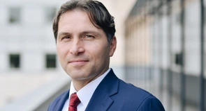 Studiu Deloitte: Tarifele vamale au efecte semnificative asupra companiilor multinaționale. Ca răspuns, 30% iau în calcul majorarea prețurilor, iar 16% mutarea producției sau exportul în altă țară