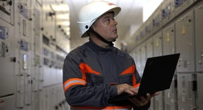 Rețele Electrice România lansează o licitație de peste 132 de milioane de lei pentru cumpărarea de echipamente pentru posturi de transformare