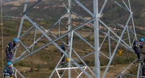 Electromontaj va construi linia electrică aeriană 400 kV Timişoara – Arad