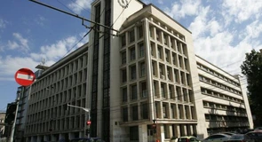 România ar putea găzdui o fabrică AI de ultimă generaţie care va deservi întreaga regiune a Mării Negre, anunță Ministerul Economiei