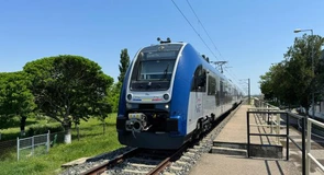 Polonezii de la PESA și-au omologat oficial trenurile în România. Începe livrarea în serie a peste 60 de rame de scurt parcurs