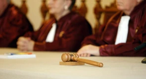 CSM: Vârsta medie de pensionare a judecătorilor în perioada februarie – mai 2025 a fost de aproximativ 52 de ani și trei luni