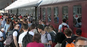 INS: Numărul pasagerilor care au circulat cu trenul a scăzut cu 7,5%, în primul trimestru din 2025