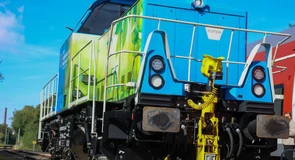 Premieră mondială: Alstom a transformat locomotivă diesel într-una pe hidrogen