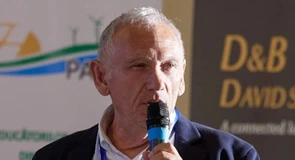 Prosumatorii cer Ministerului Mediului și AFM să fie consultați înainte de lansarea programului „Casa Verde Baterii 2026”, pentru ca piața să nu mai fie distorsionată de prețuri umflate pe banii publici