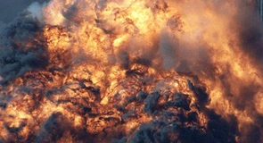 VIDEO – Incendiu violent lângă rafinăria Lukoil din Ploiești. Mesaj RO-ALERT (UPDATE)