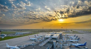 Licitație de milioane la Aeroportul Otopeni! Sunt căutate servicii pentru întreținerea sistemelor care detectează explozibili