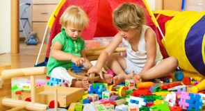 Comisia Europeană anunţă norme mai stricte privind siguranţa jucăriilor