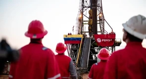 Cel mai mare acord petrolier din istoria mondială. Moment istoric, înţelegere între SUA şi Venezuela – Trump: Preţul benzinei va scădea considerabil pentru toţi americanii