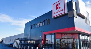 Salarii transparente la Kaufland: şef de raion ofertat cu 3.900 de lei net, lucrător comercial – cu 2.900 de lei net şi tichete de masă