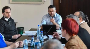 CGMB a crescut tariful de bază pentru închirierea locuințelor convenabile. Ciucu spune că prețurile n-au ma fost indexate de 20 de ani și a trimis Poliția Locală în control