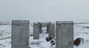 VIDEO Autostrada A13 Sibiu – Făgăraș: Imagini noi cu cel mai avansat lot al turcilor de la Makyol