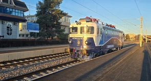 A șaptea locomotivă electrică modernizată la Brașov prin PNRR a fost predată CFR Călători