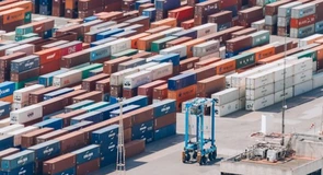 UE afirmă că va reacţiona „ferm” la orice încălcare de către Statele Unite a acordului lor comercial