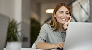 Cum te ajută un cont online să îți gestionezi eficient un credit de nevoi personale