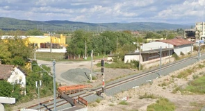 Cel mai întârziat proiect feroviar din România. De ce durează 10 ani reabilitarea a 22 de kilometri de cale ferată între Arad și Hunedoara