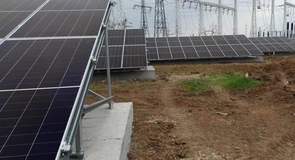 Transelectrica pune centrale fotovoltaice și baterii la 29 de stații de transformare. Beneficii în funcționarea SEN
