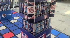 PepsiCo îşi reduce estimările de profit şi anunţă noi măsuri de reducere a costurilor, pe fondul dificultăţilor din America de Nord