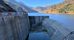 Renașterea unui gigant ascuns: Hidroelectrica dă 188 de milioane de euro pentru a moderniza o veche centrală din Retezat