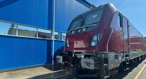 FOTO Primele două locomotive Alstom fabricate pentru România au fost recepționate preliminar