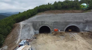 VIDEO Autostrada A1 Sibiu – Pitești: De ce o galerie a tunelului Boița 1 este mai lată decât cealaltă