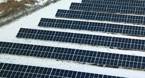 Producătorul de telefoane Allview intră în energie: Visual Fan investește într-un parc de stocare de 30 MWh lângă Brașov