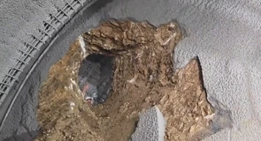 VIDEO Autostrada A1 Sibiu – Pitești. A fost străpunsă prima galerie a tunelului Boița 1