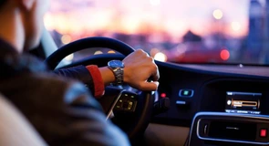 O firmă de ride-sharing din Capitală a fost amendată cu peste 1,2 milioane de lei pentru muncă nedeclarată