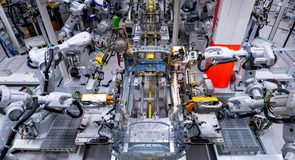 Geely vrea să producă mașini în fabricile europene ale Volvo. Strategia chinezilor pentru extinderea pe piața UE