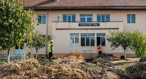 FOTO Calea ferată Caransebeș – Timișoara – Arad: Ce lucrări se mai execută pe lotul 1 în septembrie