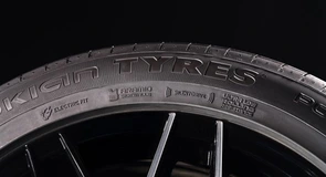 Succes “made in România”. Cea mai noua anvelopă premium a finlandezilor de la Nokian Tyres, cu calificativ A pe linie, se fabrică la Oradea