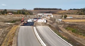 VIDEO Autostrada A7 Bacău – Pașcani: Lucrările la lotul 2 au ajuns la stadiul de 60%