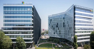 Profitul celui mai mare investitor imobiliar din România a intrat la apă în T1