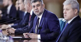 Ciolacu iese la atac și-și apără moștenirea lăsată. „România nu este în niciun colaps economic. Austeritatea oarbă NU reduce deficitul, îl adânceşte. Scade consumul. Se taie investiții