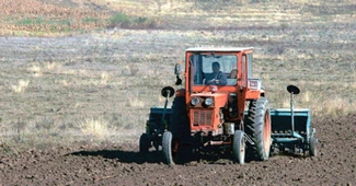 MADR: Guvernul a aprobat sprijinul de 620 de milioane de lei acordat fermierilor pentru subvenționarea motorinei