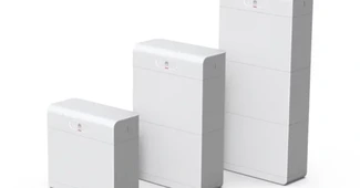 PPC vinde baterii de stocare a energiei în rate celor care sunt deja prosumatori și asigură și montajul. Cu ce prețuri vine