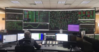 Stres mare în sistemul energetic. O unitate nucleară repornește abia în week-end, cand se va opri și a doua, multe centrale sunt oprite programat sau pentru reparații după avarii. Sistemul “stă” în soare, apă și cât a mai rămas din cărbune